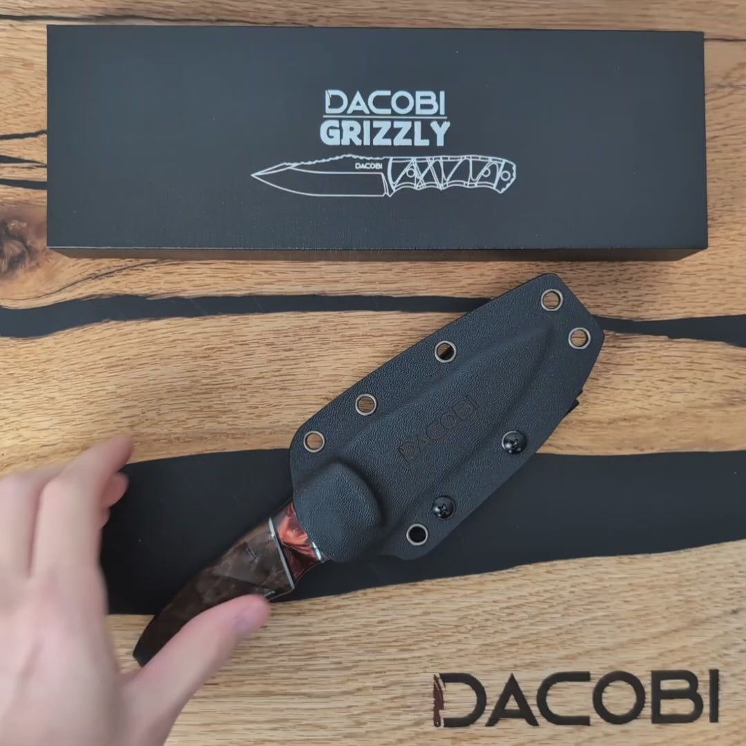 Nôž Grizzly, orechová rukoväť + paroh roh, oceľ D2