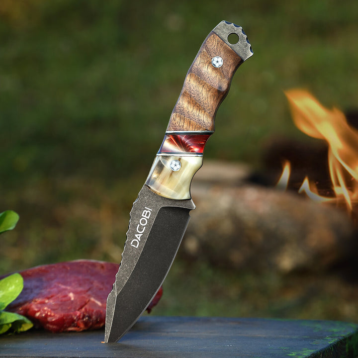 Nôž Grizzly, orechová rukoväť + býčí roh, oceľ D2